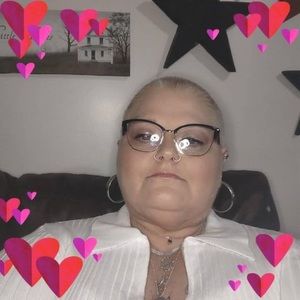 Meet your Posher, Nellie